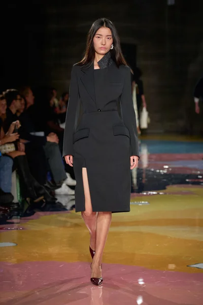 Look 21